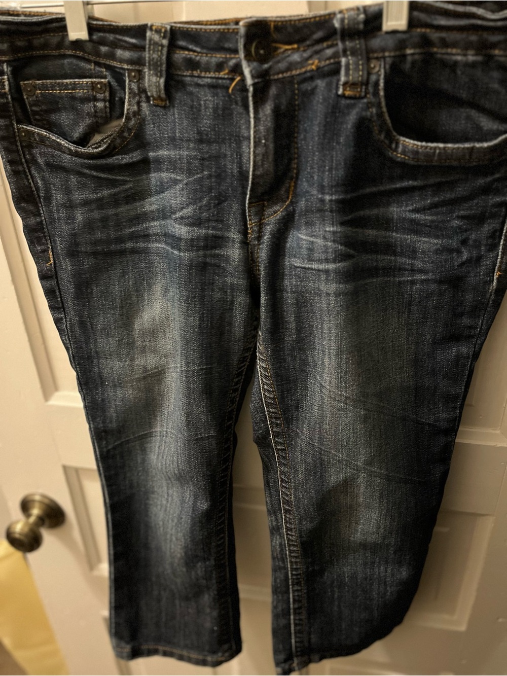 Charlotte Russe Women’s Dark Denim capris